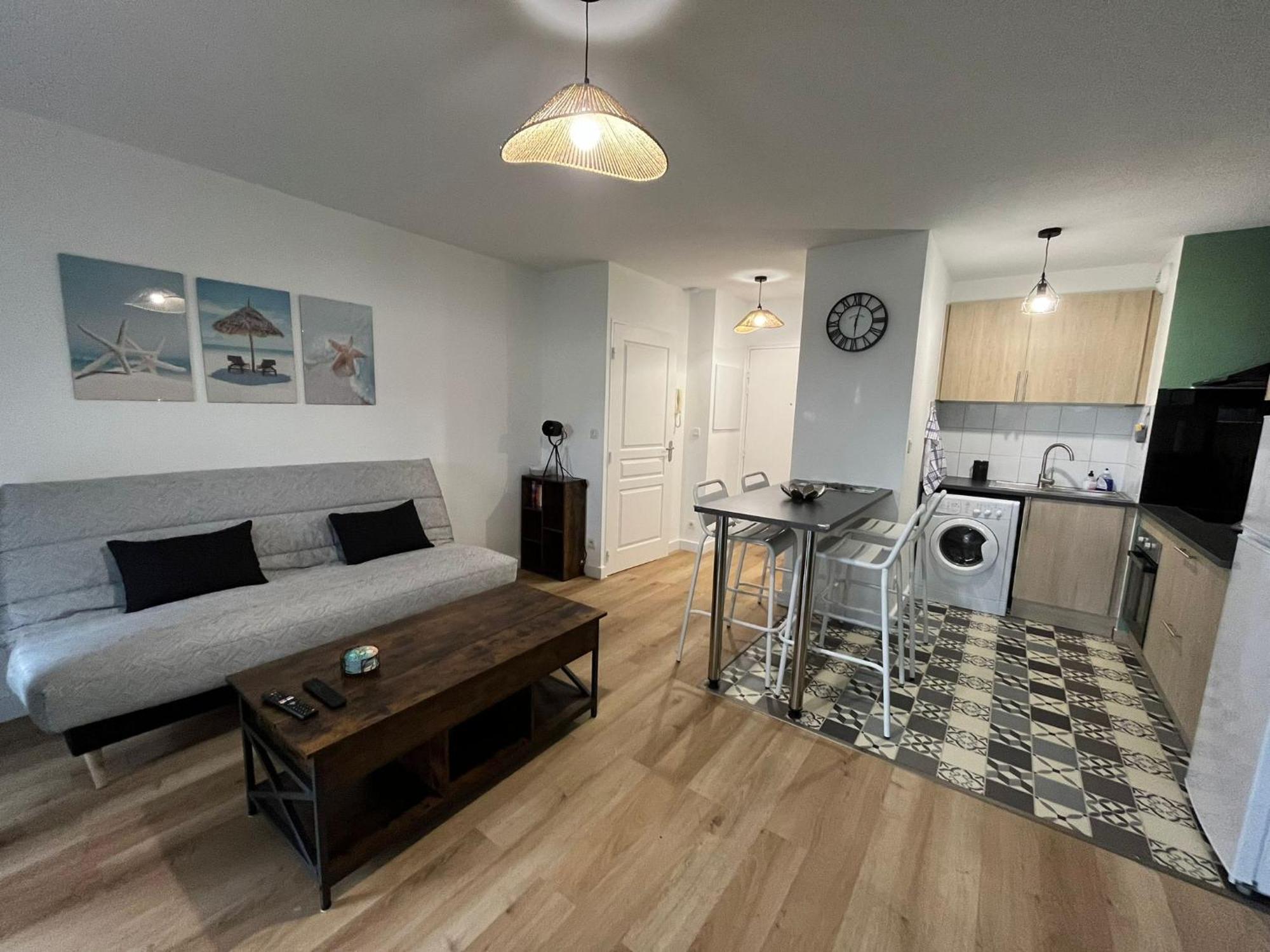Appartement Avec Jardin A Rochefort Exteriér fotografie