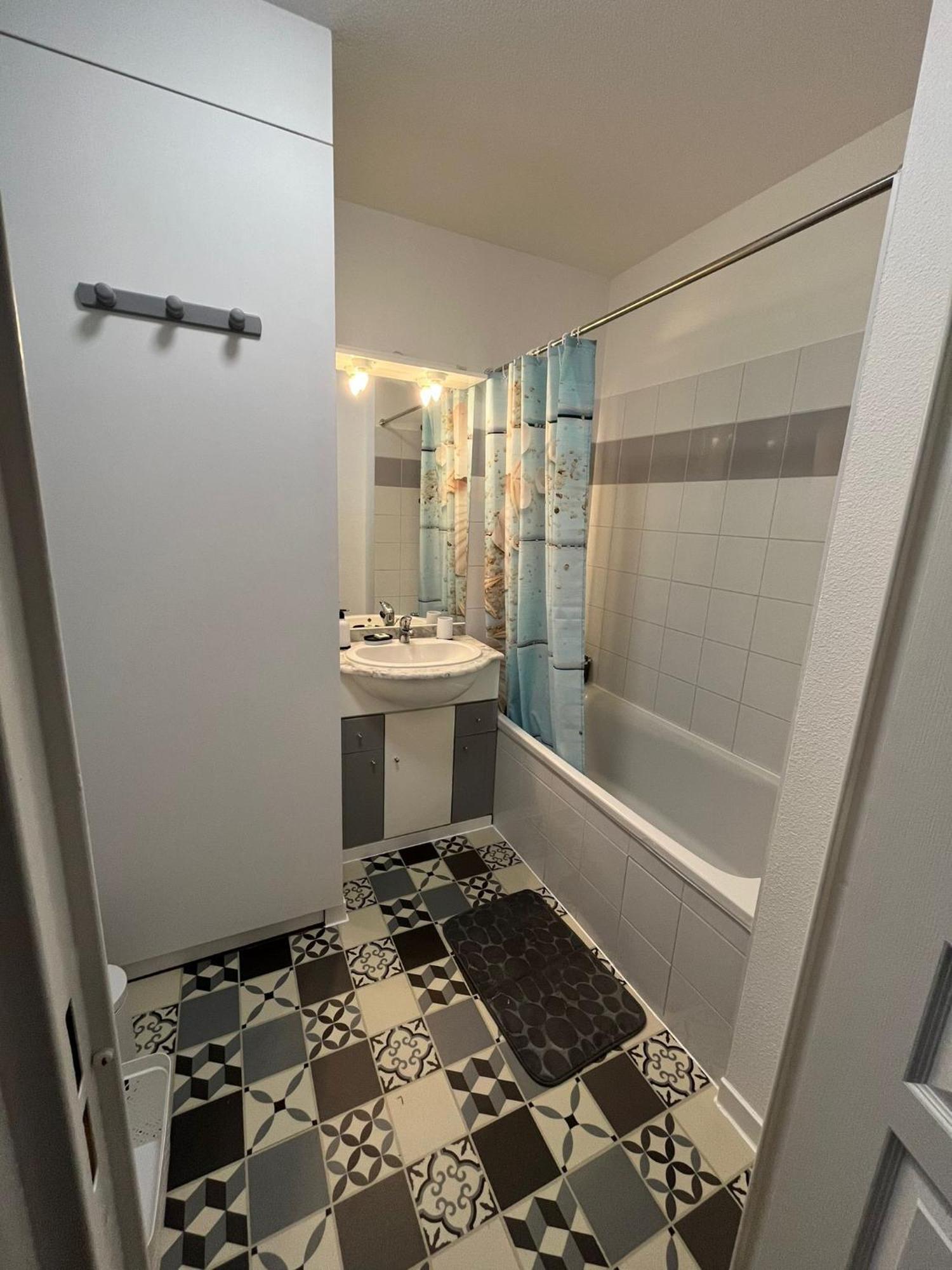 Appartement Avec Jardin A Rochefort Exteriér fotografie